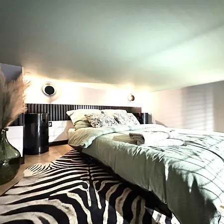 Michalczyka 1d - Self Check-in 20h - Parking *